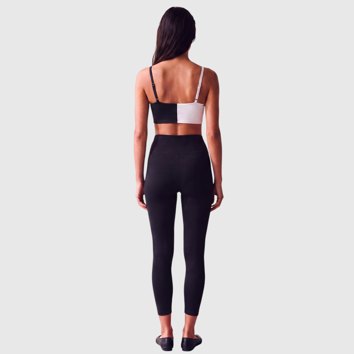 The AIR Square Sports Bra