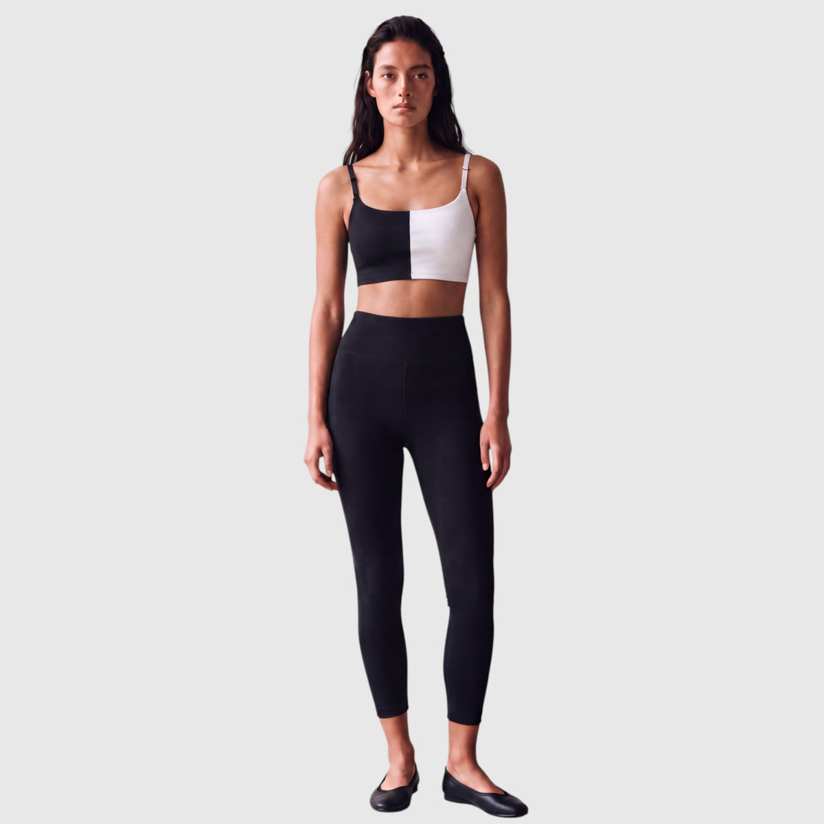 The AIR Square Sports Bra